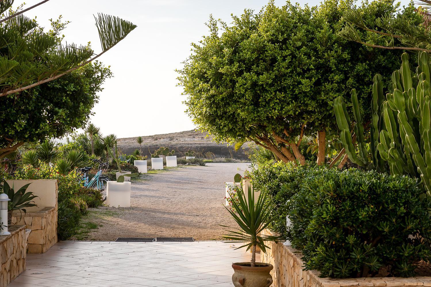 Hotel Cavalluccio Marino Lampedusa Exterior photo
