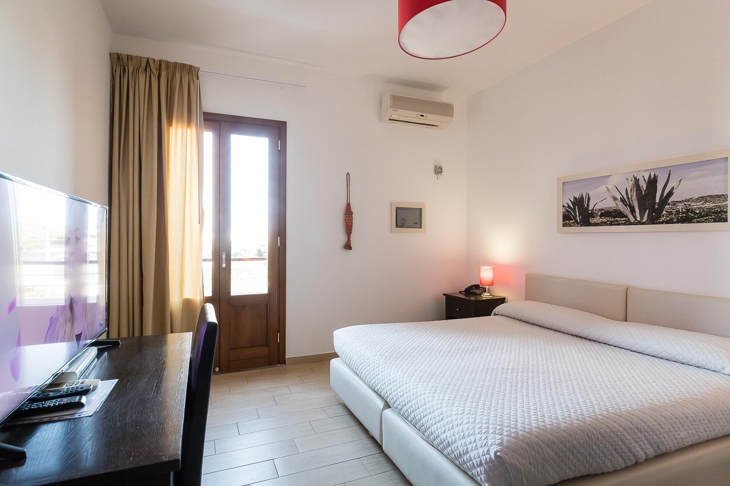 Hotel Cavalluccio Marino Lampedusa Exterior photo