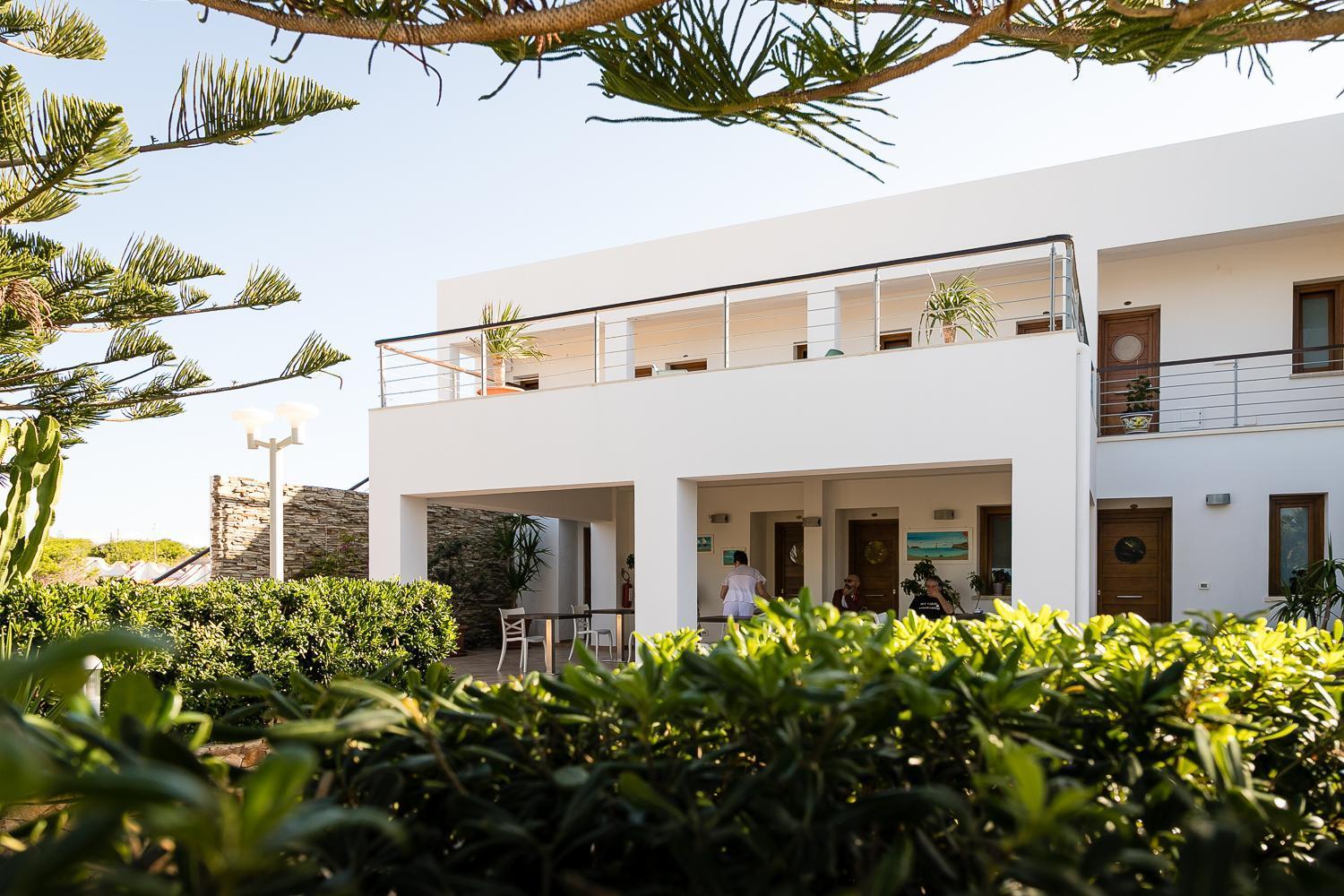 Hotel Cavalluccio Marino Lampedusa Exterior photo